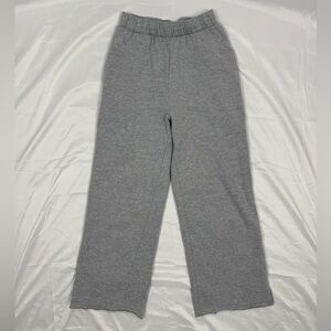 Gray Fleece Lined Sweatpants Straight Leg Lounge Pants Raw Hem Pockets Cozy